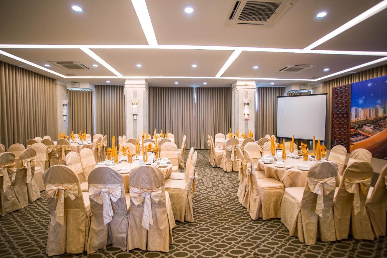 Minh Toan Athena Hotel Da Nang Bagian luar foto