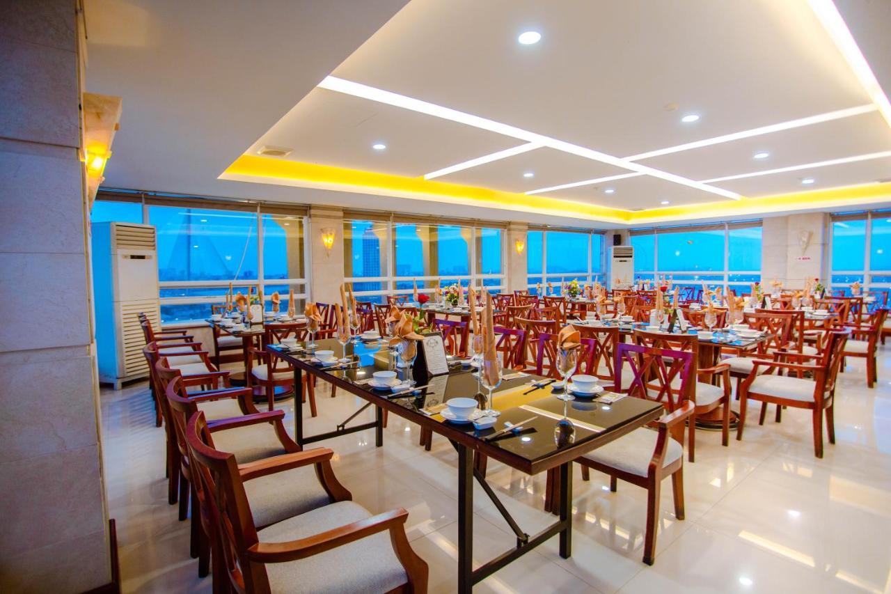 Minh Toan Athena Hotel Da Nang Bagian luar foto