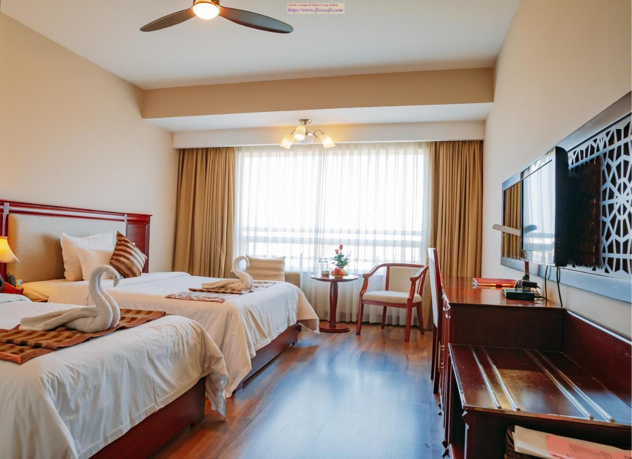 Minh Toan Athena Hotel Da Nang Bagian luar foto