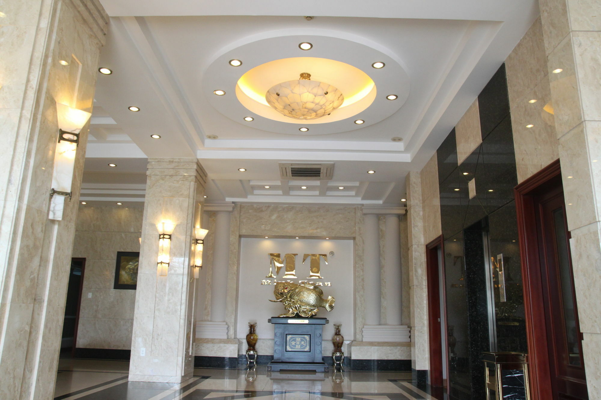 Minh Toan Athena Hotel Da Nang Bagian luar foto